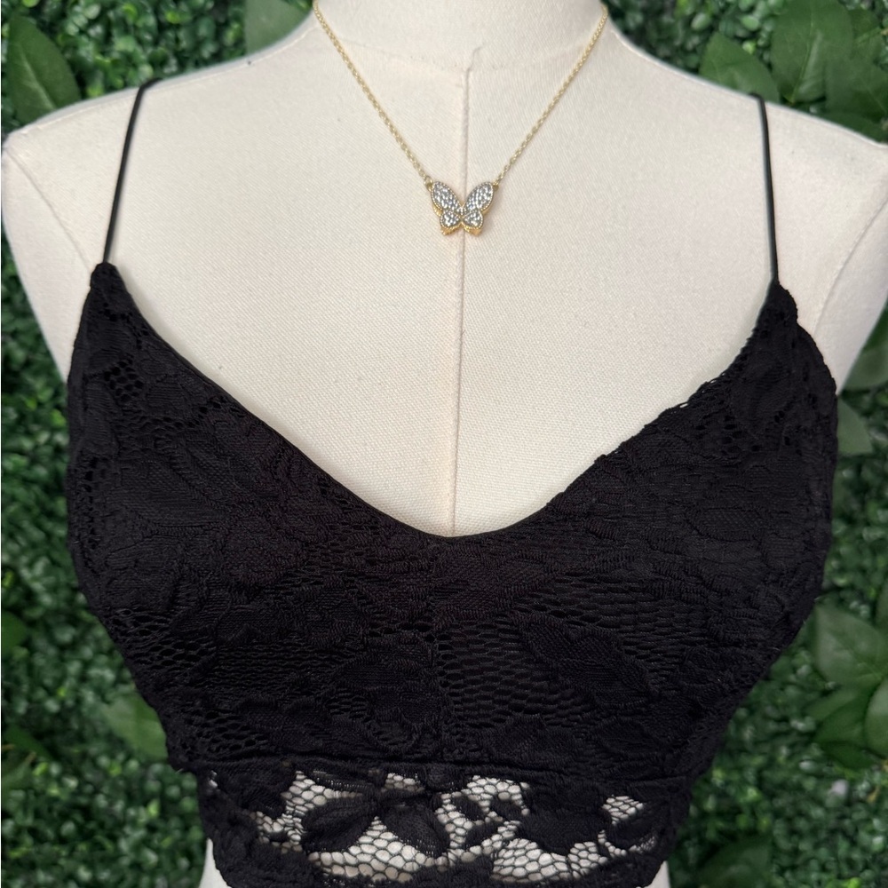 Black Lace Bralette - Picture 2 of 4